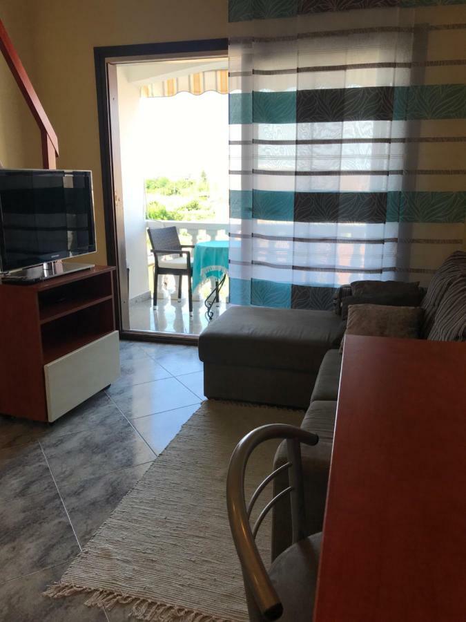 Studio Apartman Lorenzo Umag Ngoại thất bức ảnh